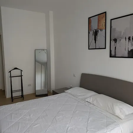 Casa Fabiana * Милан