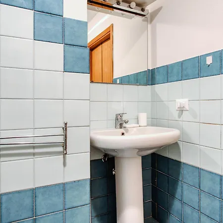 Domusmi Tadino 48 Station Милан