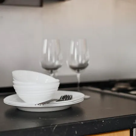 Domusmi Tadino 48 Station דירה