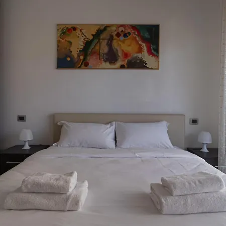 Italianway Easy - Mancinelli 11a * מילאנו