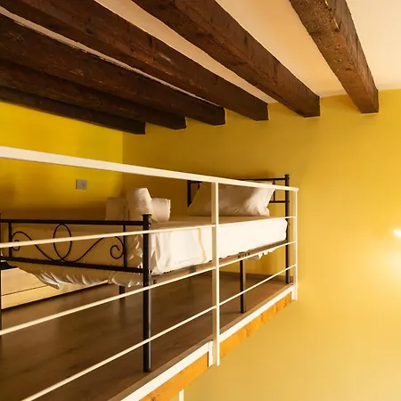 Apartment Youhosty - Nido Sui Navigli *