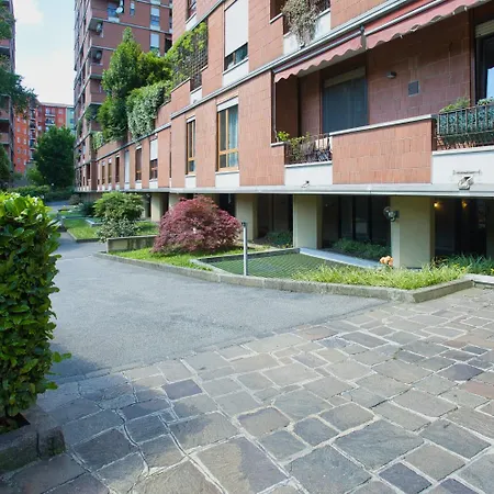 Palmanova Sixty-seven With Terrace * Milão