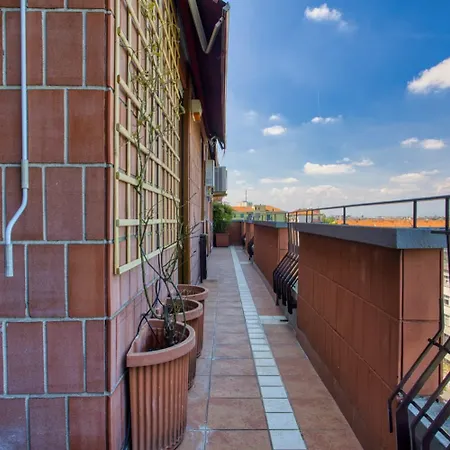 Apartamento Palmanova Sixty-seven With Terrace Milão