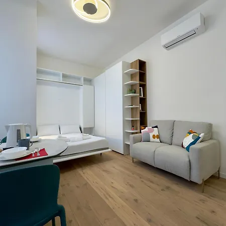 Navigli Modern Apartament *