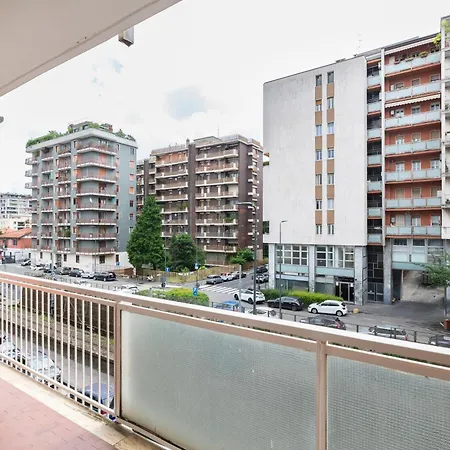 Feels Like Apartment Milan