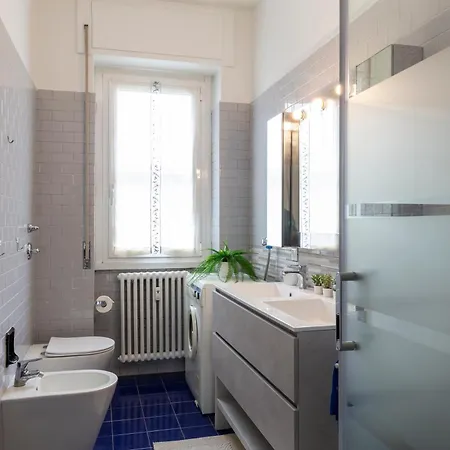 Feels Like 아파트 *