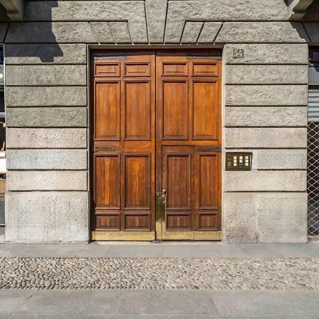 Luxury Navigli Apartament Mediolan