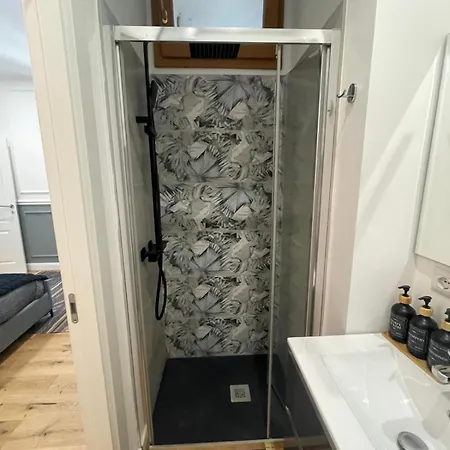 شقة Luxury Center Metro Rossa Porta Venezia *