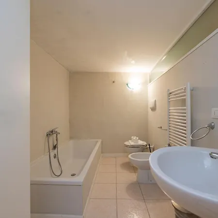 I-host - Ausonio 16 Apartamento *