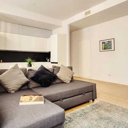 Hostmate - Milano - Donatello 9 - Loreto