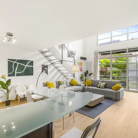 Design Loft Turro Con Garage E Giardino Privati