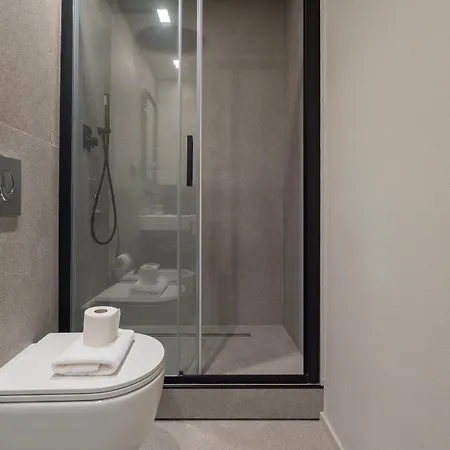 Luxury - Cesare Da Sesto 23 *