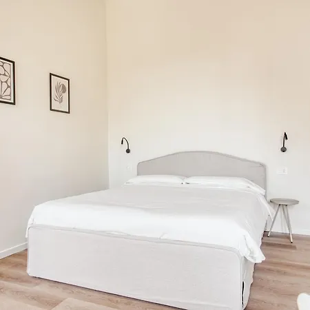 Apartman Hostmate - - Doria's Light - Stazione