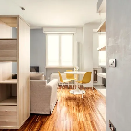 Apartament Night & Corso Sempione Mediolan