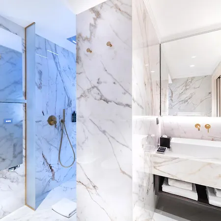 The Glamore Duomo Hotel Milan