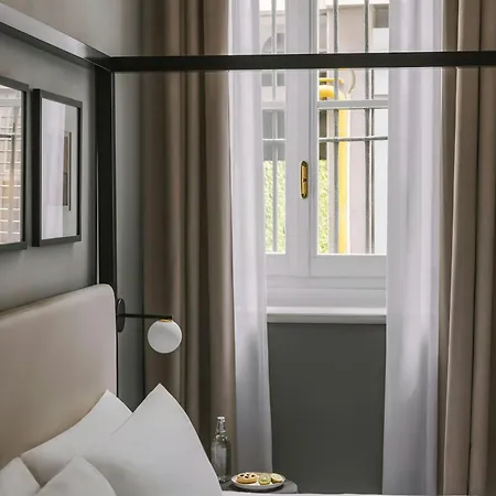 Elizabeth Lifestyle Hotel 4*