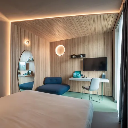 21 House Of Stories Navigli Otel 4*