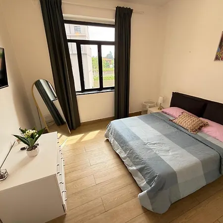 Stardust Padre Giuliani Appartement *