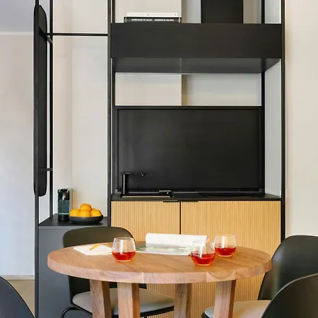 Sonder By Marriott Bonvoy Manzoni Torre Velasca Lägenhetshotell Milano