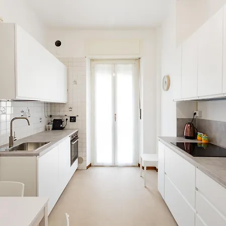 Apartament Letizia5 Sweet&cozy Mediolan