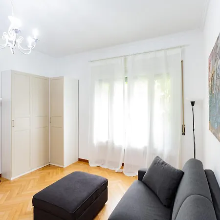 Letizia5 Sweet&cozy Mediolan