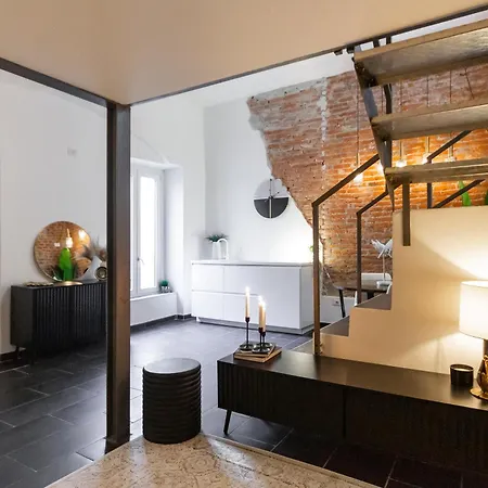 Youhosty - Design Isola