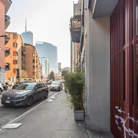 Youhosty - Design Isola