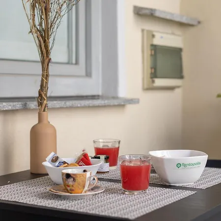 Sunny With Terrace In Center By Rentopolis Lejlighed Milano