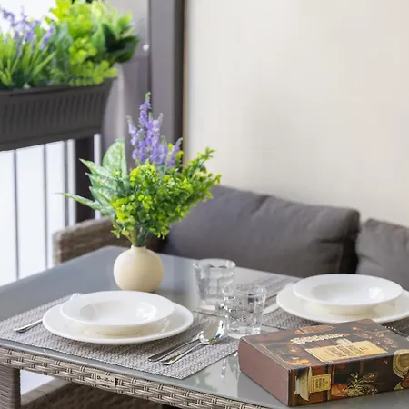 Sunny With Terrace In Center By Rentopolis * Milano