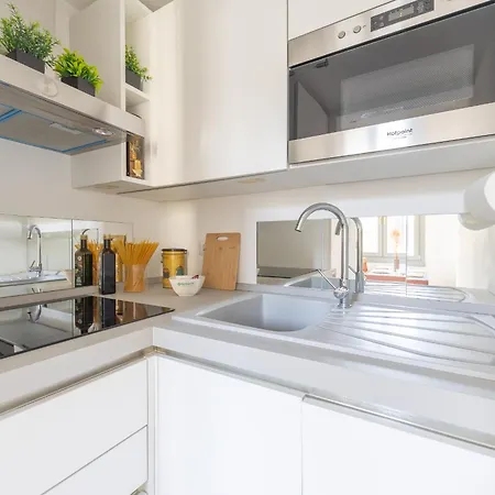 Lejlighed Sunny With Terrace In Center By Rentopolis Milano