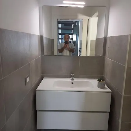 Bovisa Cosenz Village Con Giardino *