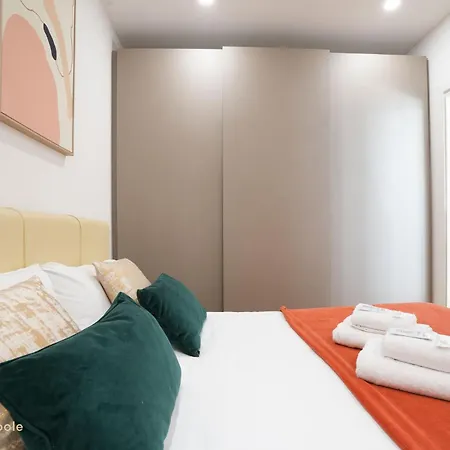 Daverio Business House Апартаменты