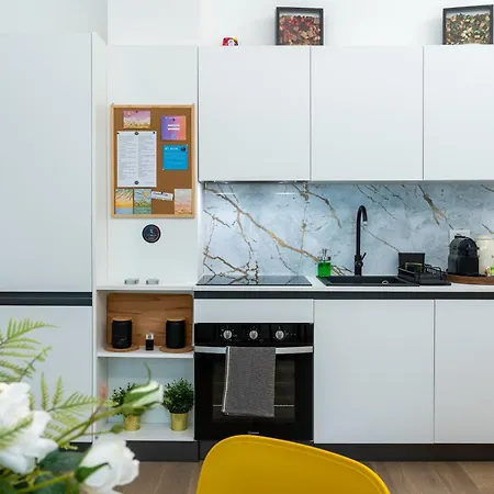 Teodorico 7 - Quiet Garden View With Parking Near Mico And Citylife דירה