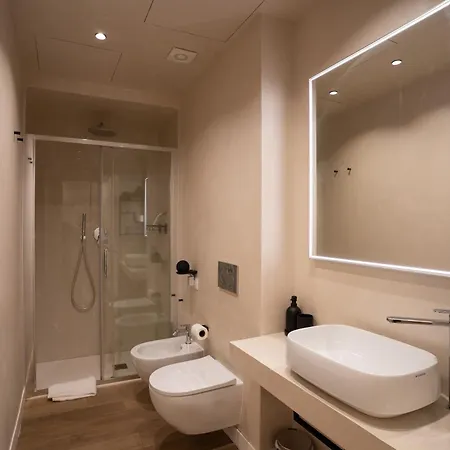 Teodorico 7 - Quiet Garden View With Parking Near Mico And Citylife * מילאנו