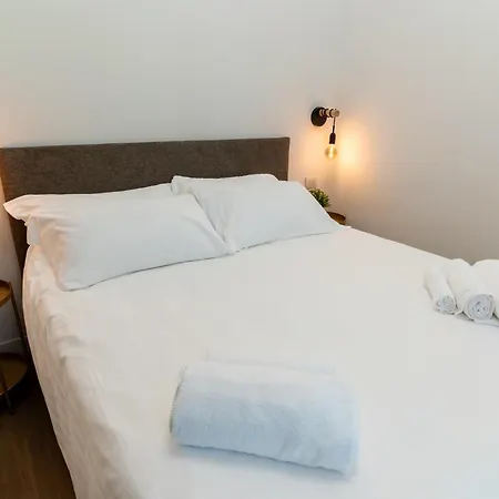 Teodorico 7 - Quiet Garden View With Parking Near Mico And Citylife