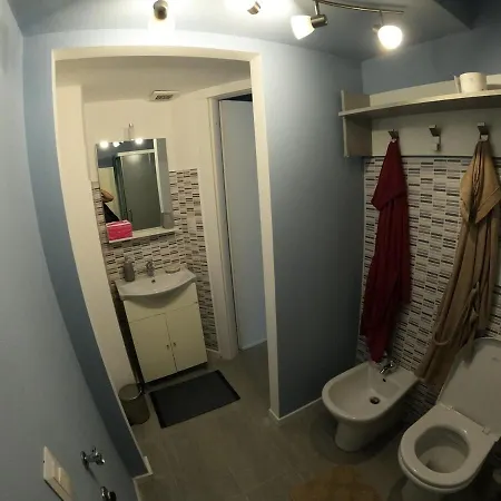 Апартаменты Cozy In The Center *