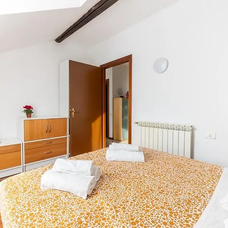 Con Bagno Privato Con Wifi A 200m Dalla Metro *