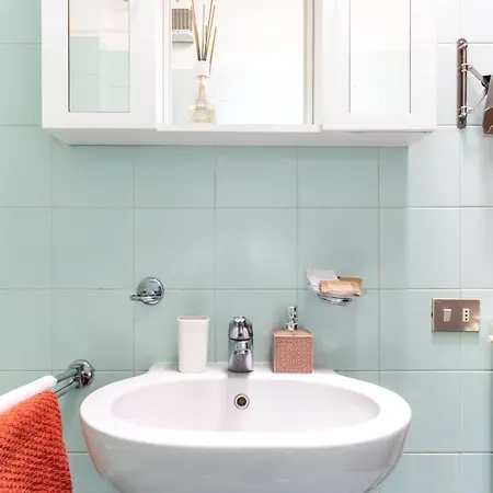 Con Bagno Privato Con Wifi A 200m Dalla Metro Milano