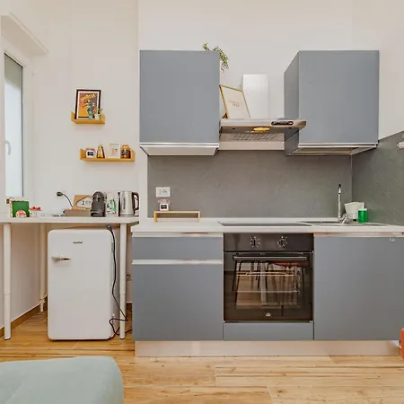 Eclectica ميلان