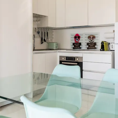 Designer House In Repubblica Apartament