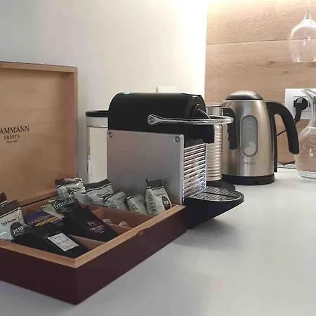 Mico-5min Sansiro-8min Duomo アパート ミラノ