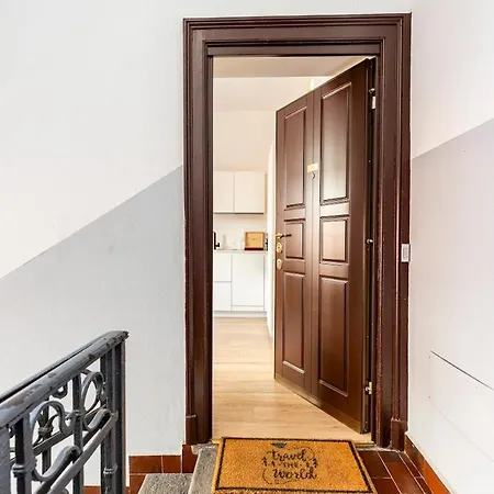 Mico-5min Sansiro-8min Duomo * Milano