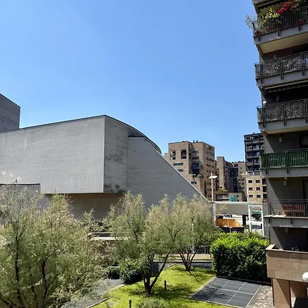 Lr Deluxe - Innovazione 22 * Milán