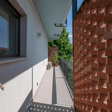 Sant'agostino-centro Near M2 Lejlighed Milano