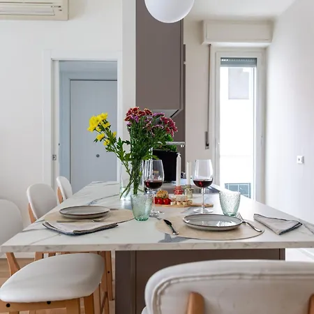 Apartman The Rent - Modern And Cozy One-bedroom In Piazza Naples Milánó
