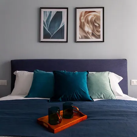 The Rent - Modern And Cozy One-bedroom In Piazza Naples Apartman