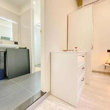 Apartamento Paoli Bosco Verticale - 15 Min From Duomo Milão