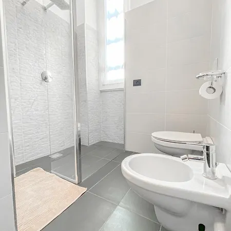 Paoli Bosco Verticale - 15 Min From Duomo Apartman