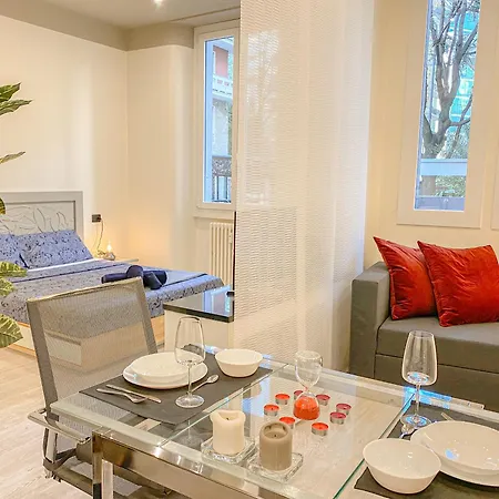 Apartman Paoli Bosco Verticale - 15 Min From Duomo Milánó