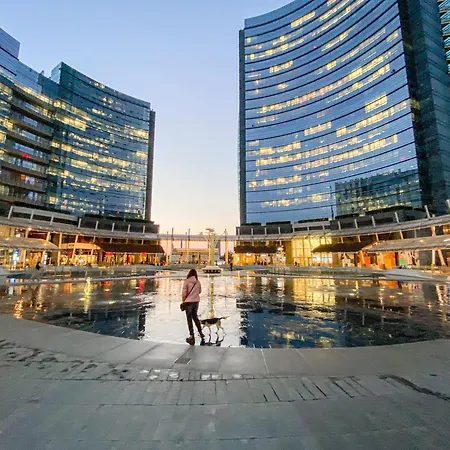 Paoli Bosco Verticale - 15 Min From Duomo Apartamento